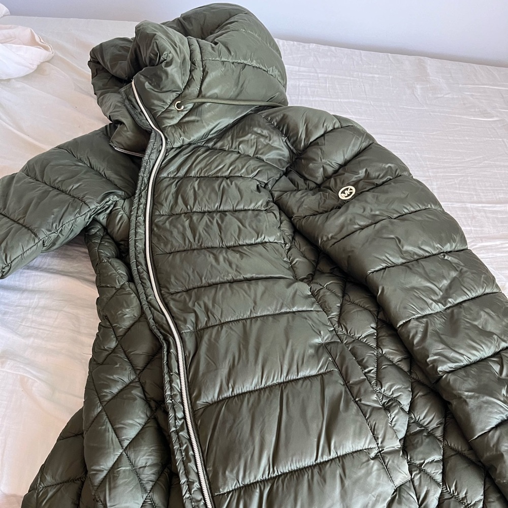 Micheal Kors puffer jacket